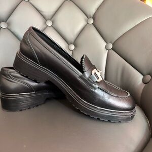 Enzo’s Tesoti Italian leather loafers 37 6 in women’s